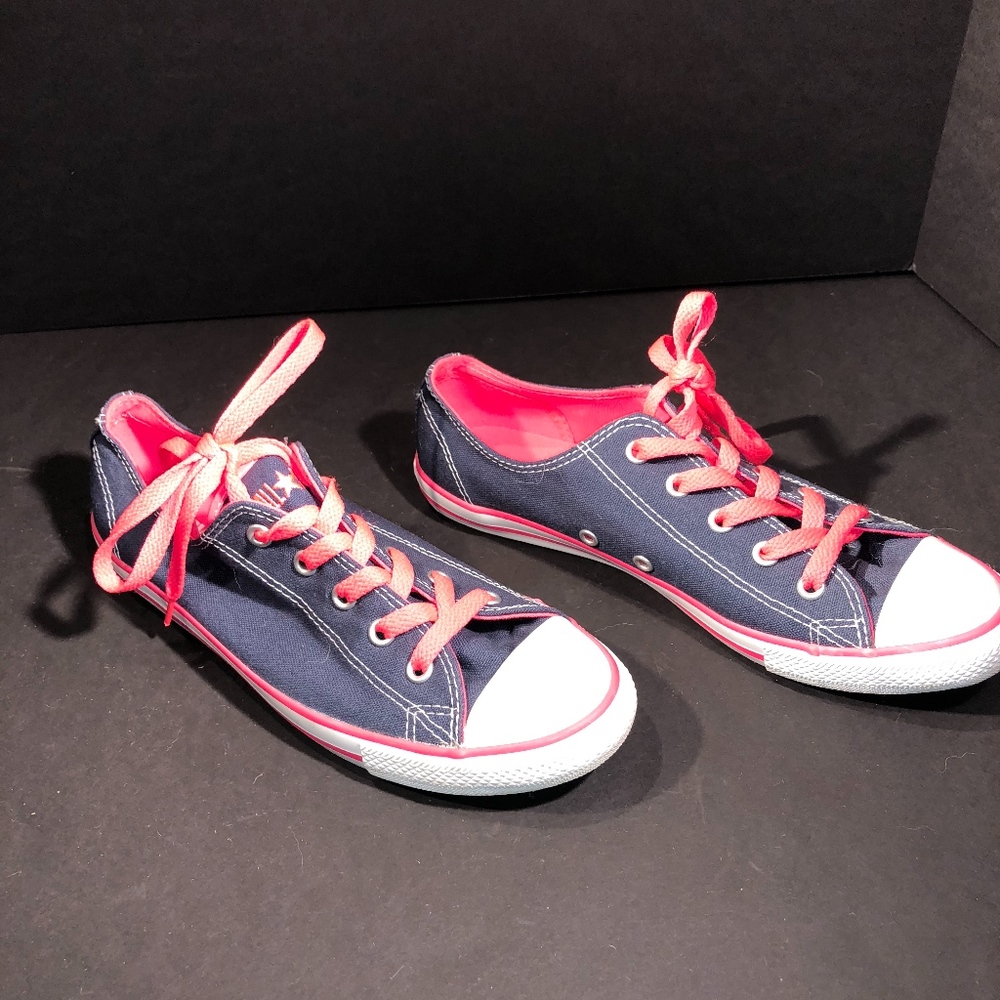 Converse Chuck Taylor All Star Lo Hot Pink & Blue